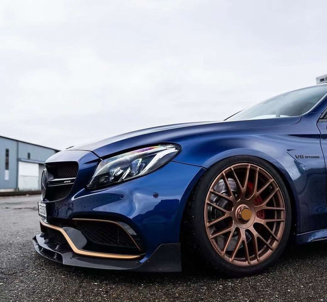 Mercedes-AMG C63 C63S