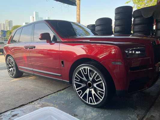 We produced premium quality КОВАНЫЕ ДИСКИ для  ROLLS ROYCE CULLINAN  Параметры дисков:   Front 24 x 10 ET 20  Rear 24 x 10 ET 20  Окраска: Diamond Black  КОВАНЫЕ ДИСКИ can be produced in any wheel specs by your inquiries and we can provide our specs