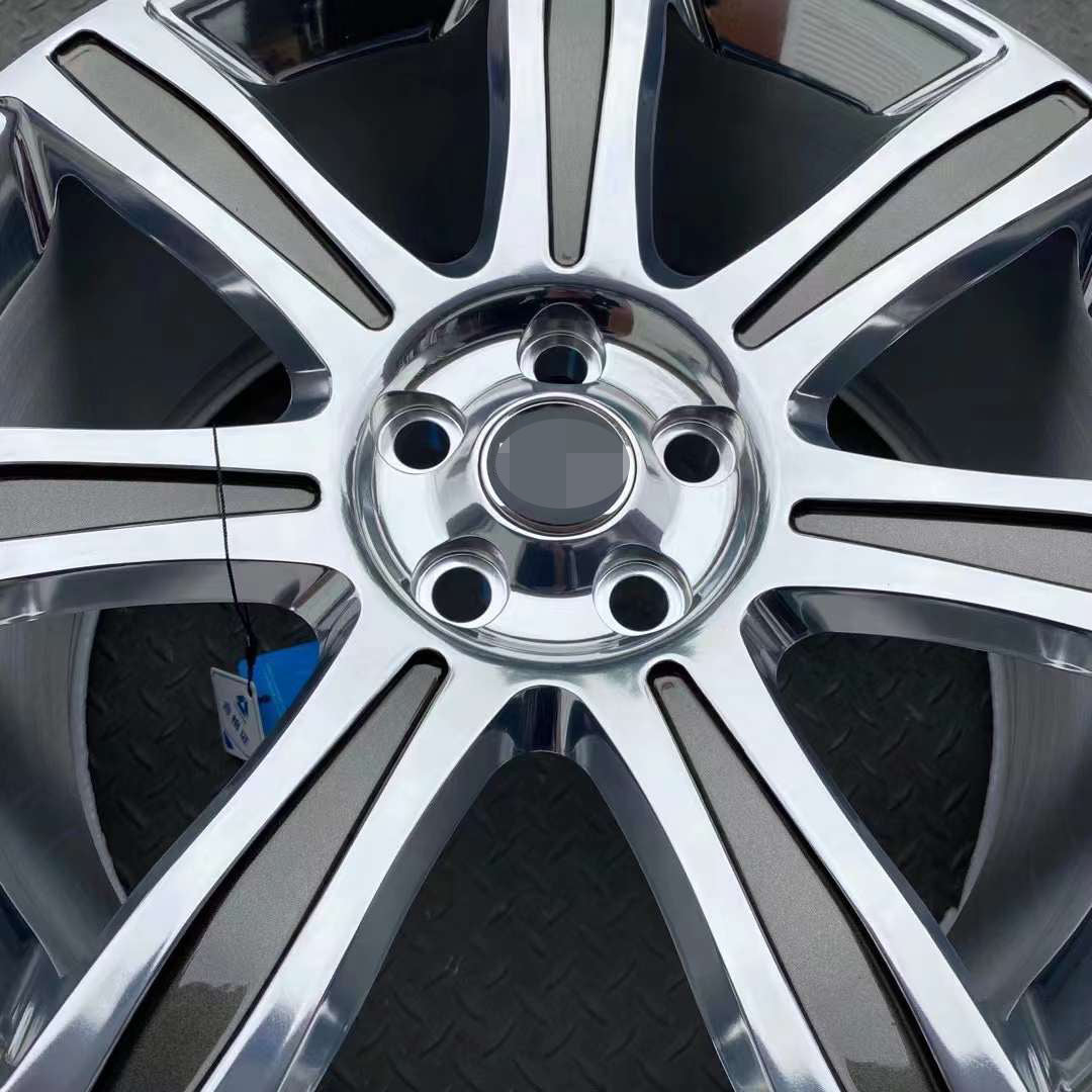 Land Rover rims  Polished